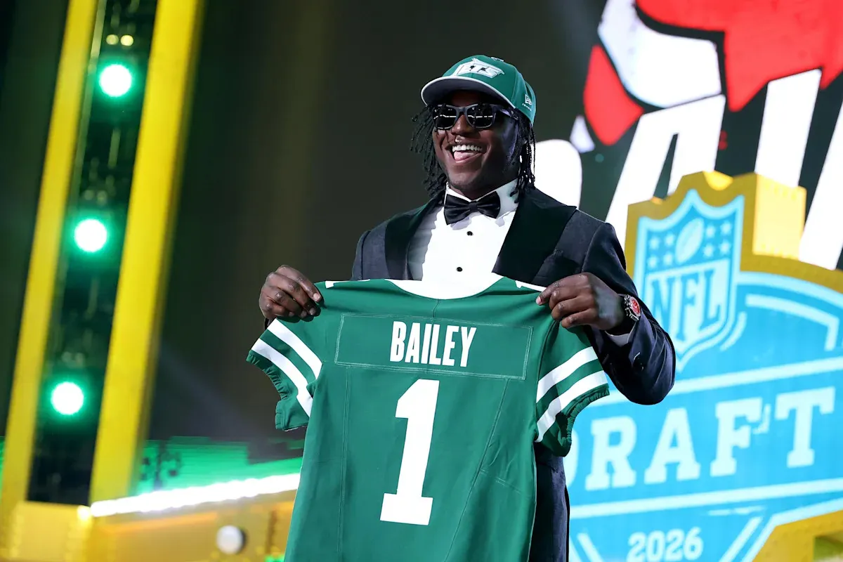 บทวิพากษ์พิมพ์เขียวแห่งดราฟต์ 2026: เมื่อ Jets และ Browns ร่ายรำในท่วงทำนองที่สมบูรณ์ ขณะที่ Steelers ก้าวพลาดในจังหวะสเต็ป