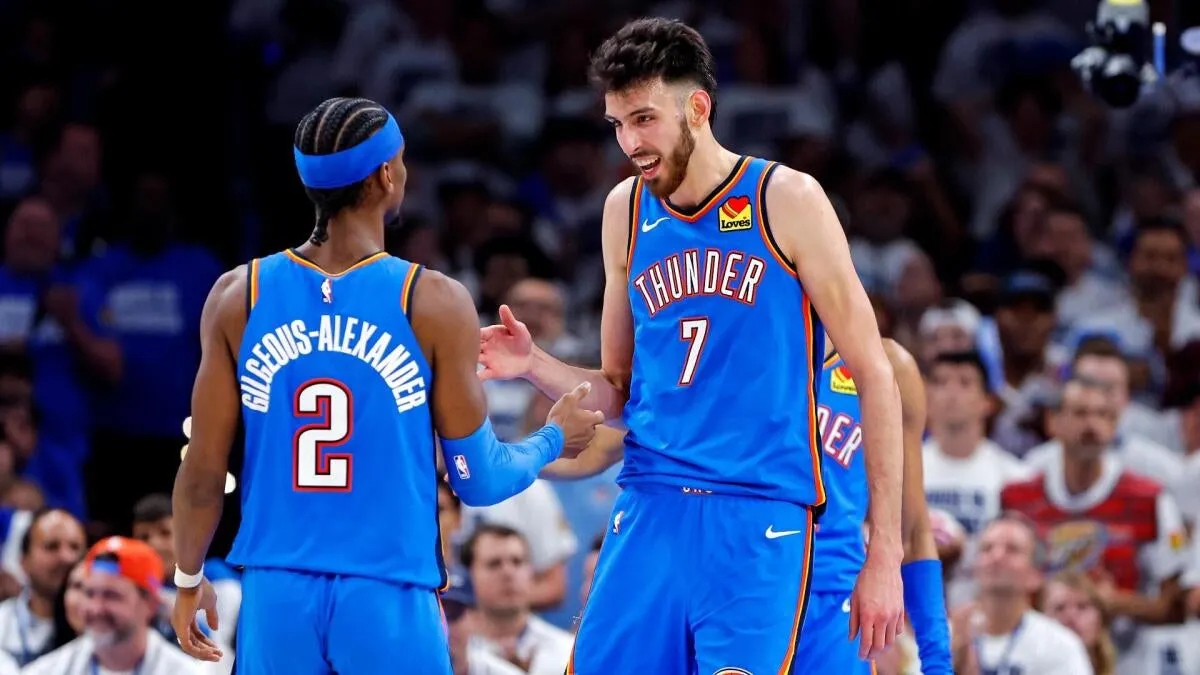 Thunder ปะทะ Suns: แผนปล้นชัยในสมรภูมิเงา และคำทำนายจากอัลกอริทึมมรณะ