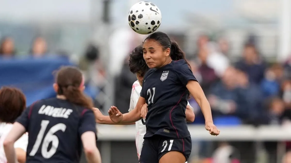 พรรณไม้ในสนามและพายุที่กำลังก่อตัว: USWNT เตรียมหยั่งรากรับมือ Japan และการผลิบานของยักษ์ใหญ่ใน Premier League
