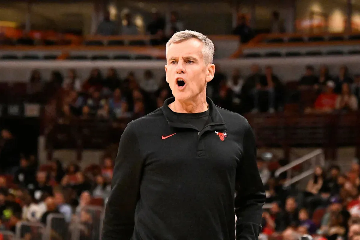 ปิดฉากแผนปล้นที่วินดี้ซิตี้: Billy Donovan โบกมือลาเก้าอี้กุนซือ Chicago Bulls