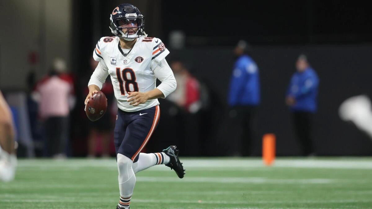 แบร์ส พบ แพทริออตส์ ศึกวันพฤหัสที่ Soldier Field