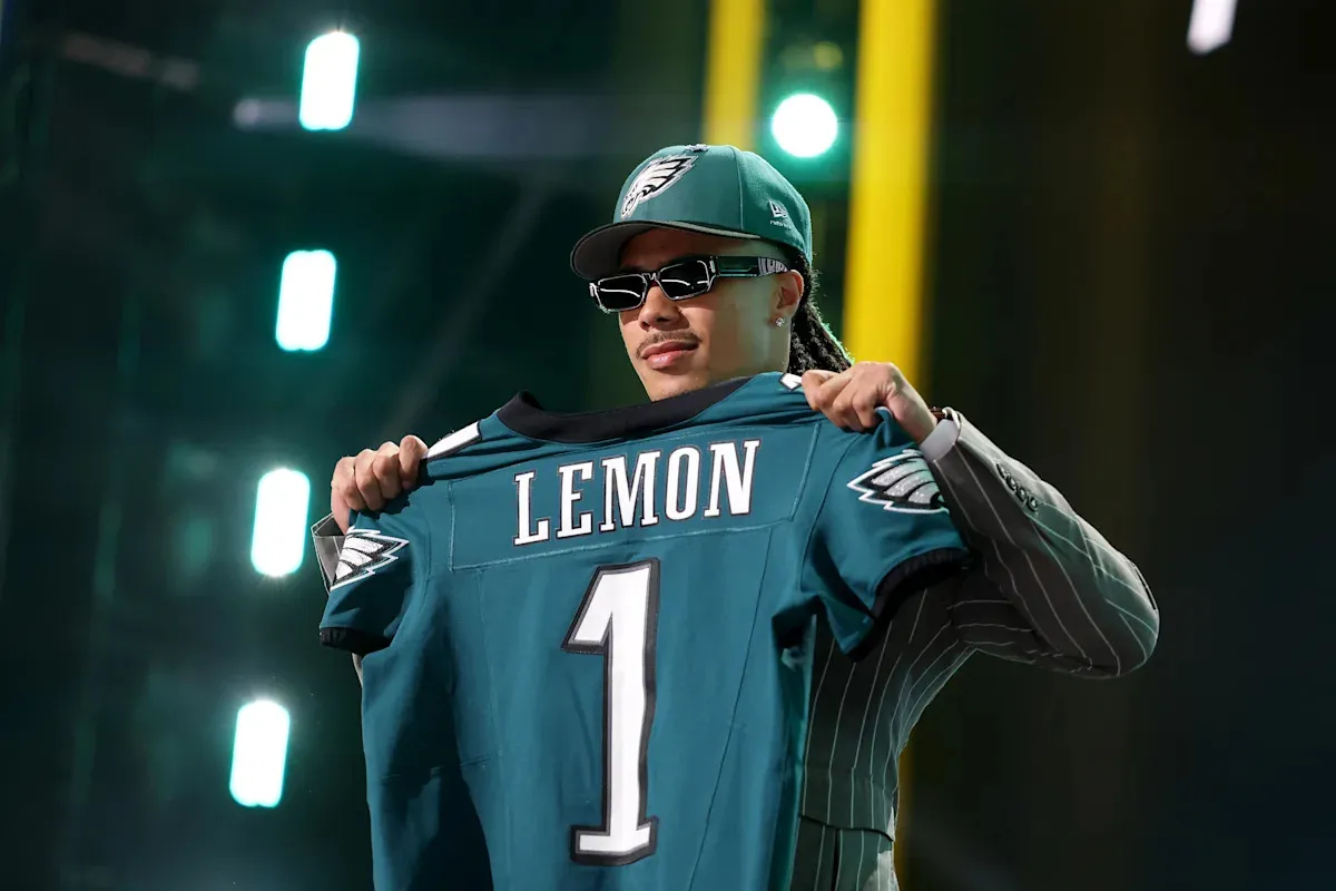 สถาปัตยกรรมแห่งโชคชะตา: Philadelphia Eagles กับ 5 หมากที่เหลือบนกระดาน NFL Draft 2026