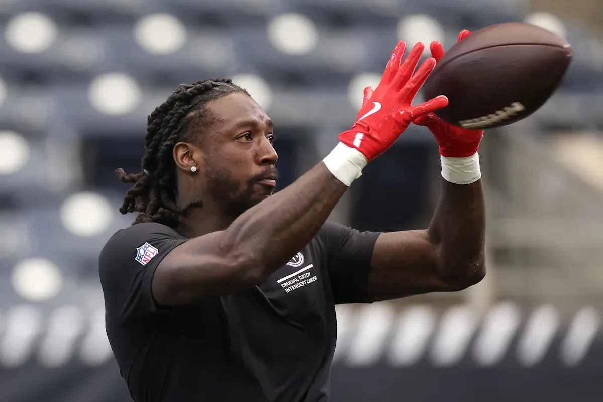 สถาปัตยกรรมแห่งความเชื่อมั่น: เมื่อ Brian Paul Daboll มองเห็นความสมดุลในตัว Calvin Ridley ท่ามกลางพายุแห่งคำวิจารณ์