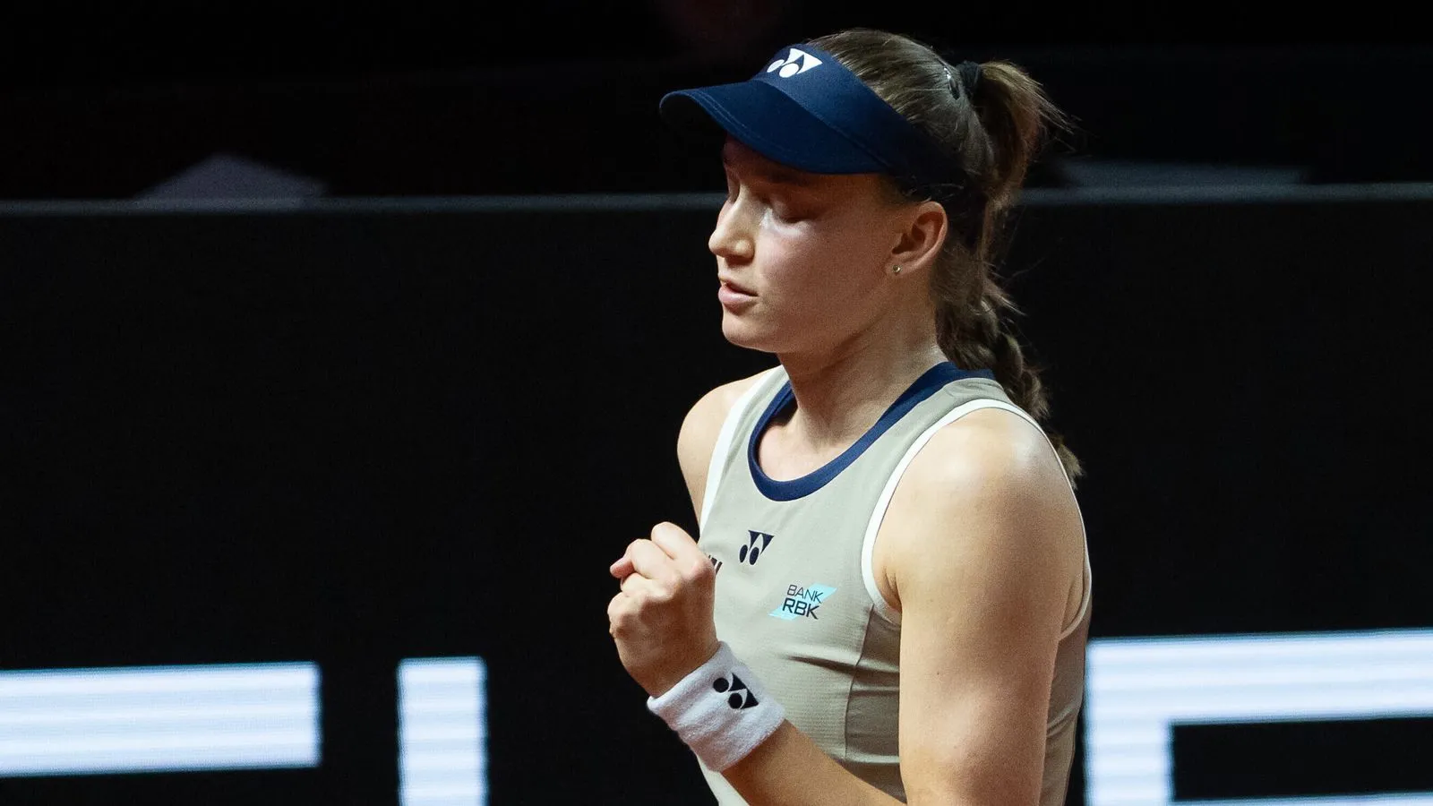 Porsche Tennis Grand Prix: Elena Rybakina ผงาดคว้าแชมป์สมัยที่สองใน Stuttgart หลังโชว์ฟอร์มดุเหนือ Karolina Muchova