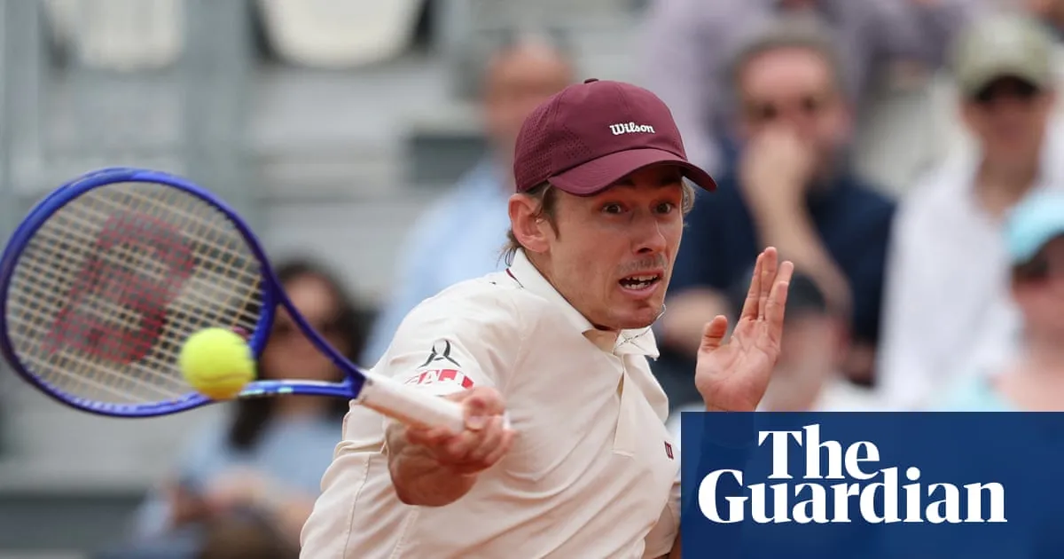 วิเคราะห์วิกฤตฟอร์มของ Alex de Minaur: ความพ่ายแพ้ที่ Italian Open และสัญญาณเตือนก่อนศึกใหญ่
