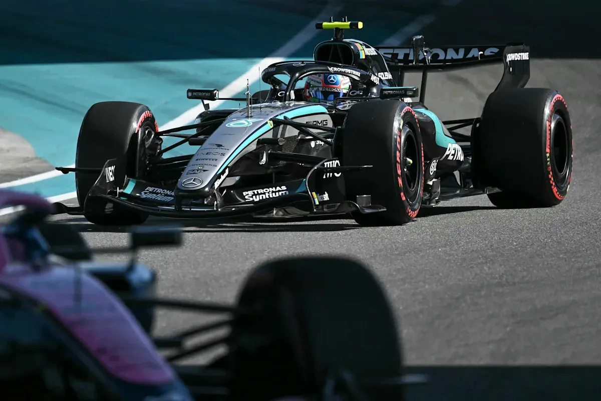 Kimi Antonelli แรงไม่หยุด! สอย Pole Position ที่ Miami แบบไม่เกรงใจรุ่นพี่
