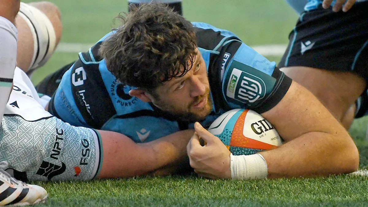 การวิเคราะห์โครงสร้างเชิงกล: Cardiff เฉือนชนะ Ospreys เสริมเสถียรภาพในตาราง URC