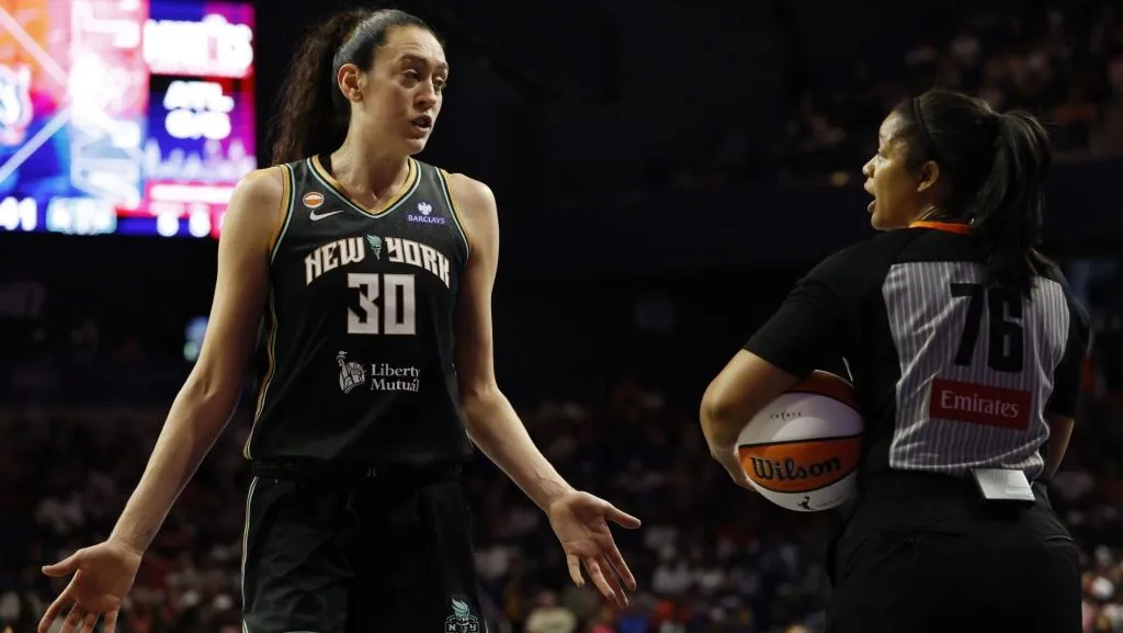 วิเคราะห์ความเสี่ยง: เมื่อการปรับจูนมาตรฐานผู้ตัดสิน WNBA กลายเป็นภาระผูกพันส่วนเกินทางสถิติ