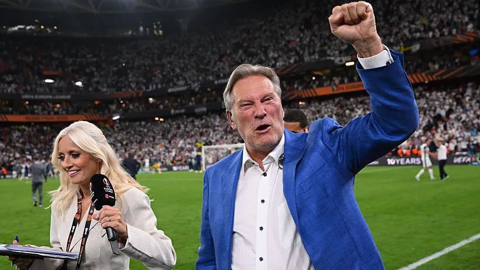 เสียงเพรียกจากเงามืด: เมื่อ Glenn Hoddle ยื่นมือเข้าโอบกอด Tottenham ในวันที่หัวใจสลาย
