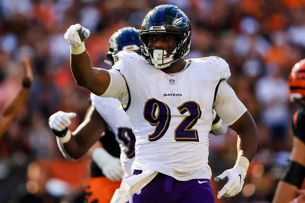 นิมิตแห่งพฤกษา: เมื่อการหวนคืนของ Calais Campbell อาจนำมาซึ่งระบบรากที่แข็งแกร่งที่สุดในประวัติศาสตร์ของ Ravens