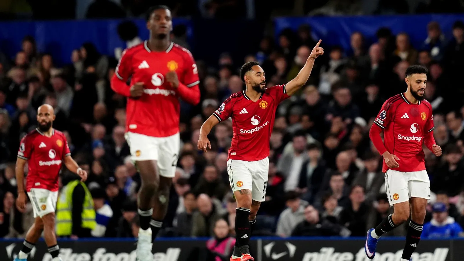 Chelsea vs Manchester United: สิงห์บอดสนิท ผีดิบจอมฉวยโอกาส!