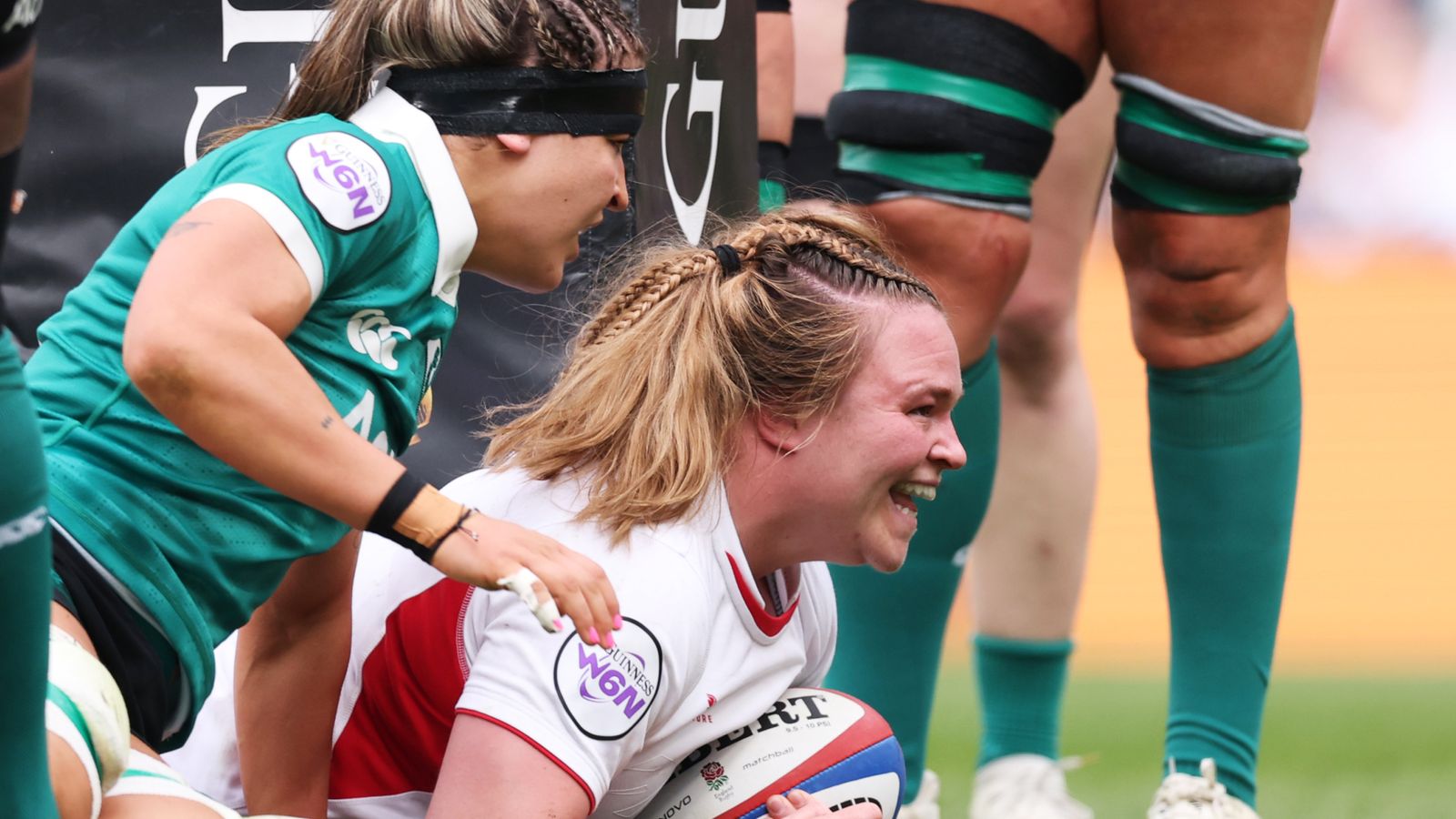กุหลาบแดงผงาด! England ทุบ Ireland ท่ามกลางสถิติผู้ชมใหม่