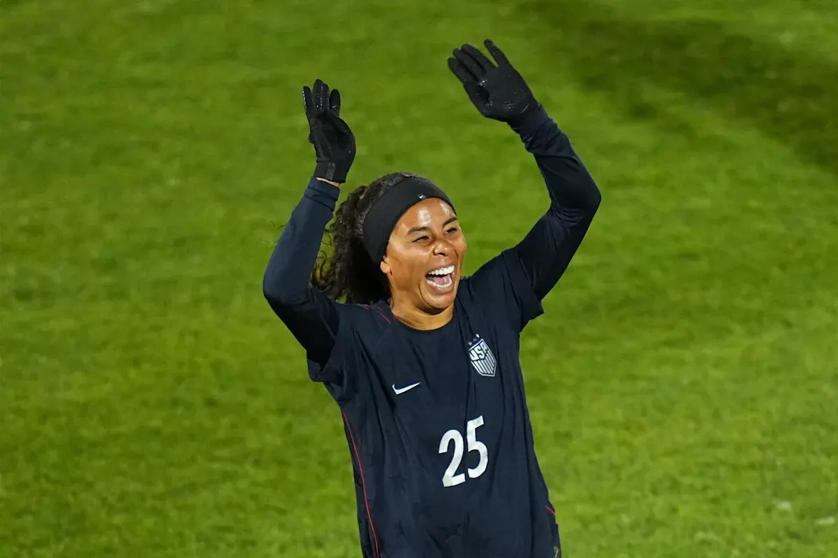 ความล้มเหลวของแรงเสียดทาน: Kennedy Wesley กับการชำแหละโครงสร้างเกมรับ Japan