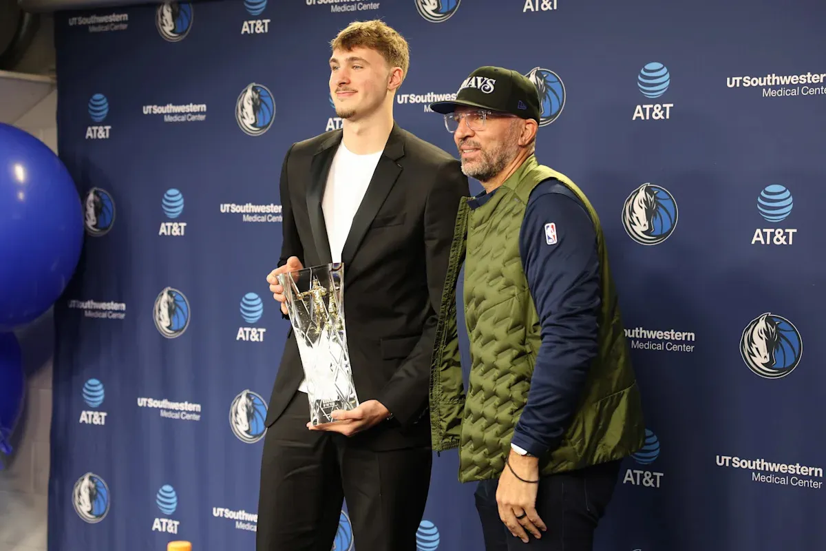 การวิเคราะห์เชิงประจักษ์: Dirk Nowitzki กับการประเมินมูลค่าส่วนเกินของ Cooper Flagg ในฐานะ Rookie of the Year