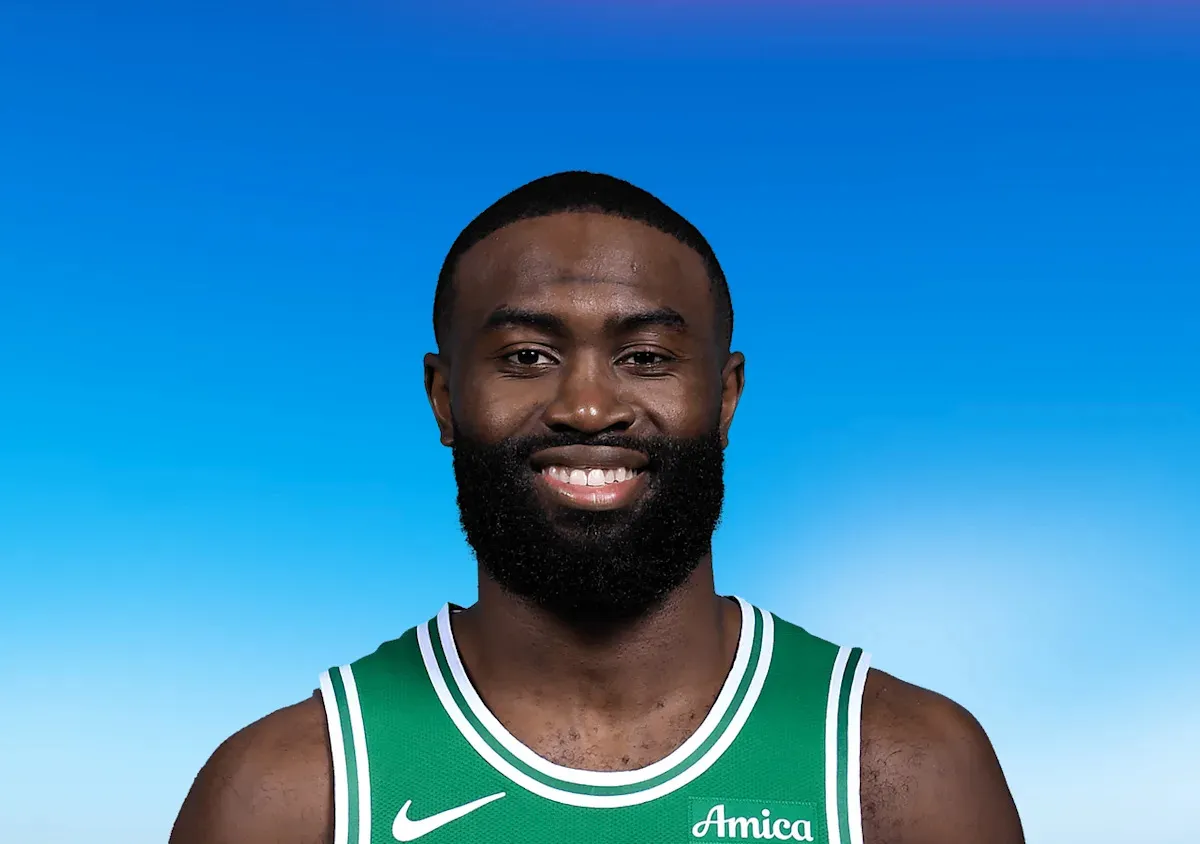Jaylen Brown สดุดีมือสังหารเงียบ: “เราเรียกเขาว่า Big Shot Bob”