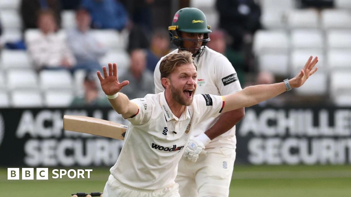 Sam Cook ปล่อยของ! Essex ต้อน Leicestershire จนเสียทรง คว้าชัยนัดที่สามแบบหล่อๆ