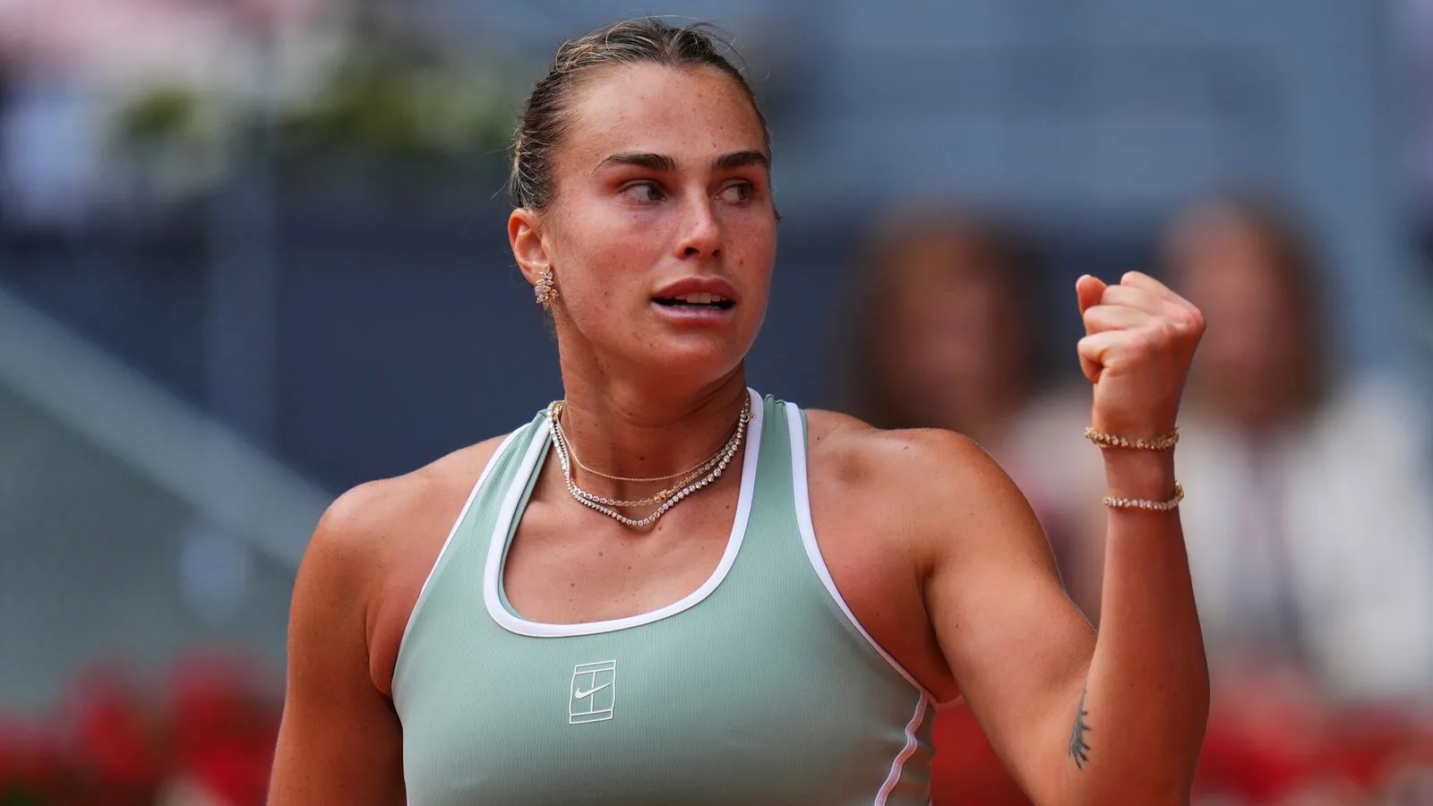Aryna Sabalenka คำนวณวิถีทำลายล้าง Barbora Krejcikova ทะลุรอบสาม Italian Open