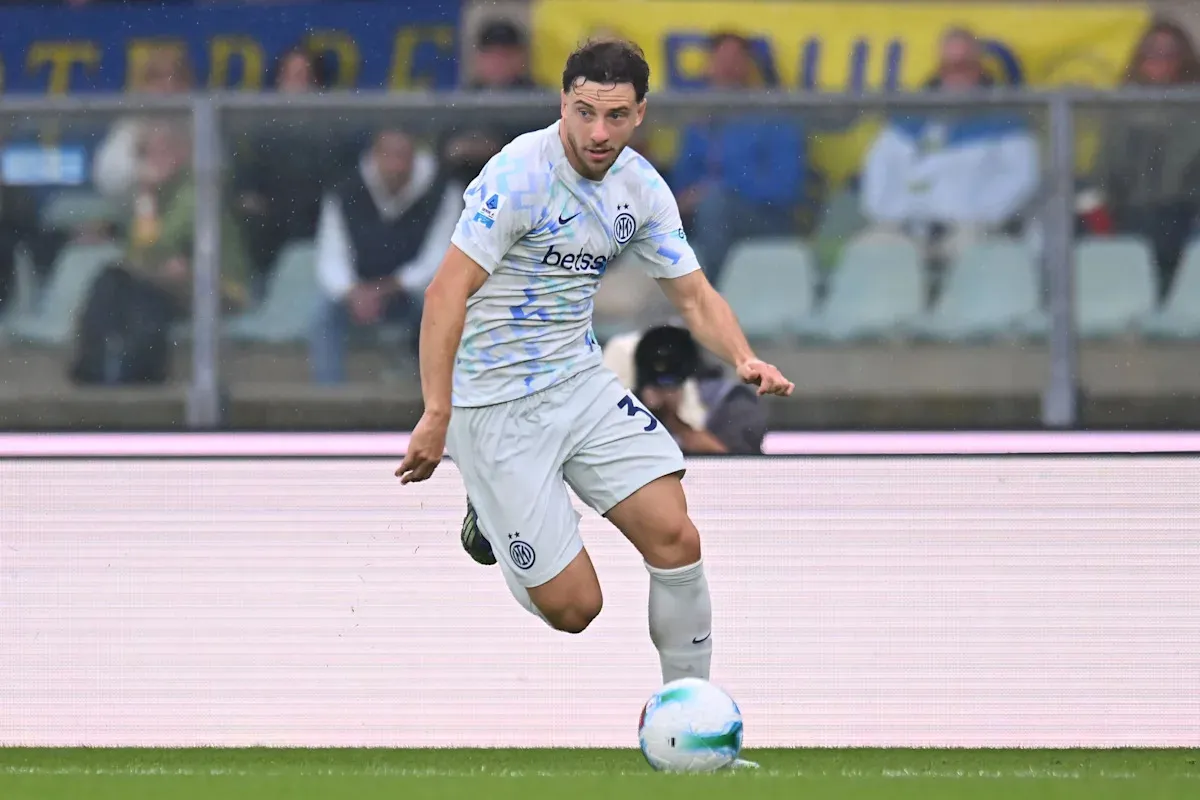 บทกวีแห่งการฟื้นคืน: Carlos Augusto สรรเสริญจิตวิญญาณอันเป็นรากฐานของ Cristian Chivu ก่อนศึกตัดสิน Coppa Italia