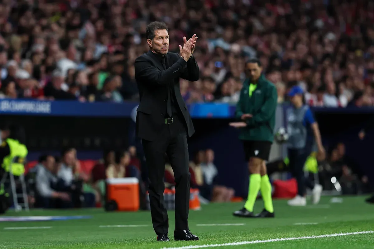 เงาหม่นที่ Metropolitano: Simeone กับเดิมพันที่ไร้เงา Alvarez ในคืนที่ Valencia มาเยือน