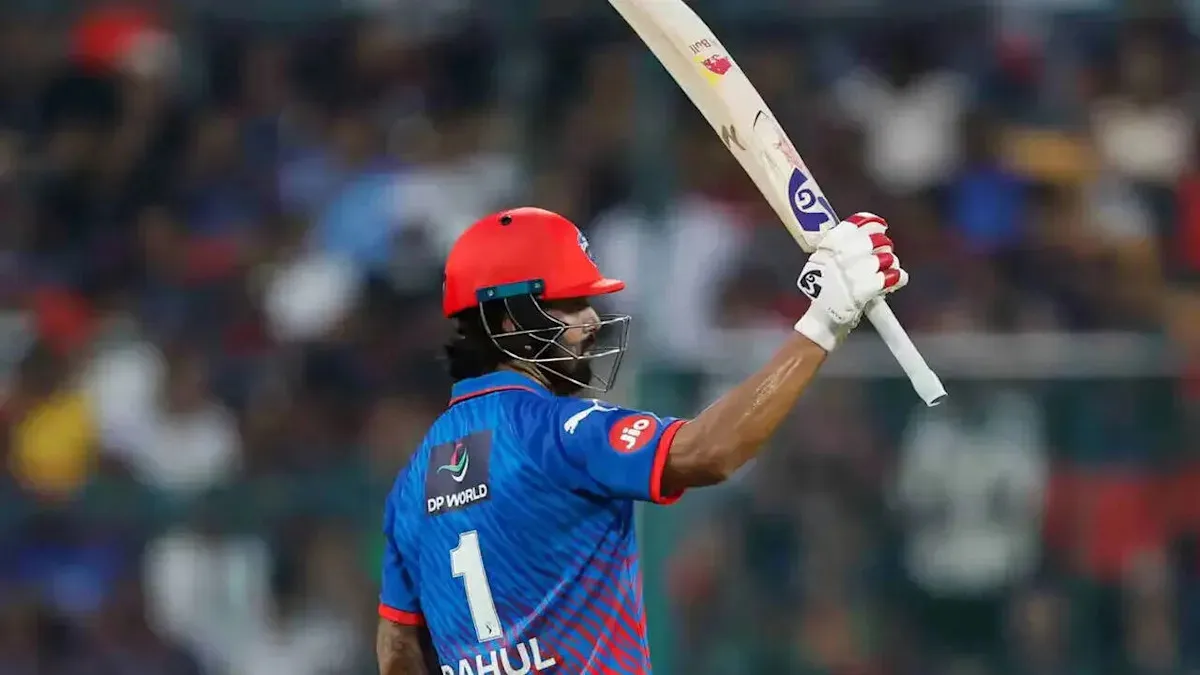 IPL 2026: KL Rahul ร่ายมนต์สะกดวิญญาณ นำทัพ Delhi Capitals บุกทลายป้อมปราการ RCB ถึงถิ่น