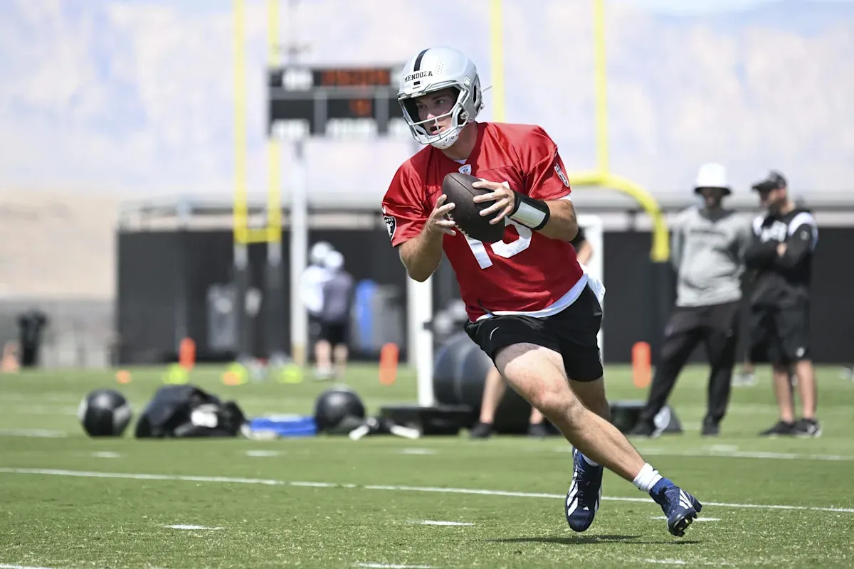 วิศวกรรมแห่งการปฏิรูป: Fernando Mendoza กับภารกิจประกอบสร้างจังหวะ Under Center ภายใต้เงาของ Raiders