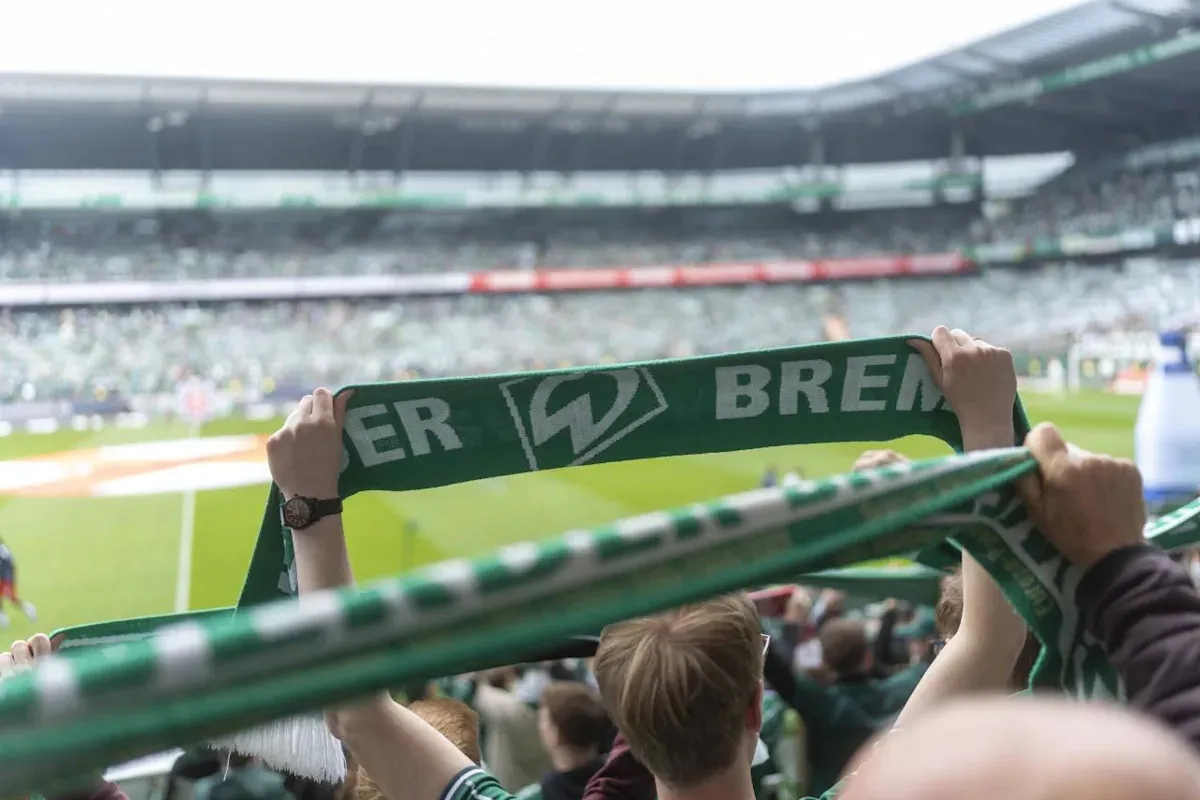 แสงอัสดงเหนือ Weserstadion: บทพิสูจน์การอยู่รอดระหว่าง Werder Bremen และ FC Augsburg