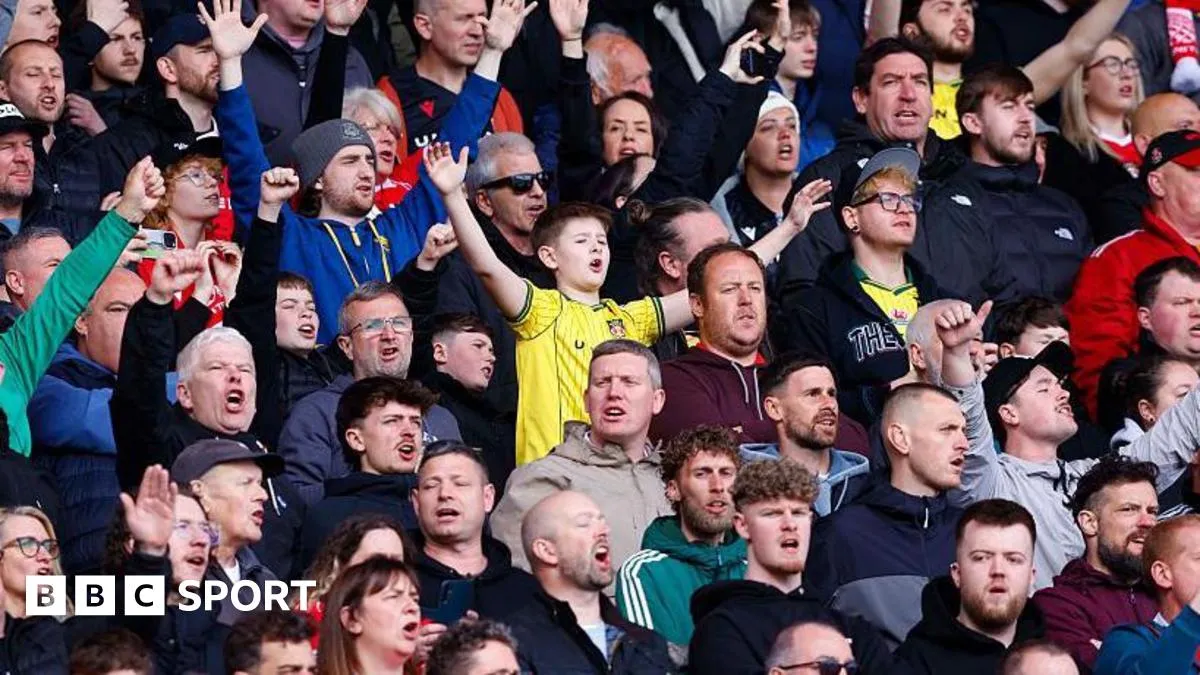 ทำไมแฟนบอลทั่วโลกถึงแห่รัก Wrexham? บอกเลยว่ามันมีอะไรติ๊งต๊อง เอ้ย ลึกซึ้งกว่าแค่ความดัง!