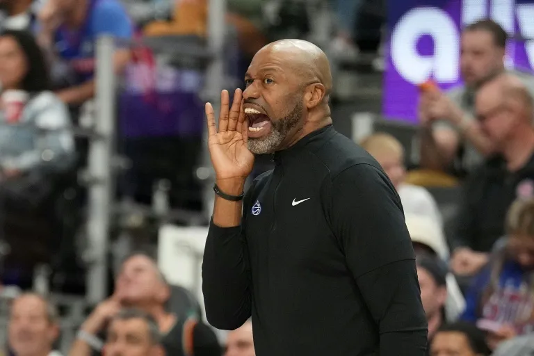 ปิดจ็อบเลือดเย็น: Jamahl Mosley กระเด็นจากเก้าอี้กุนซือหลัง Orlando Magic ร่วงเพลย์ออฟ