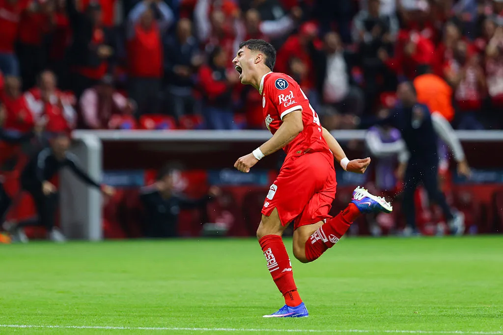 นาฏกรรมบนผืนหญ้า: Toluca พลิกสถานการณ์เหนือ LAFC ทะยานสู่ขอบเหวแห่งเกียรติยศ