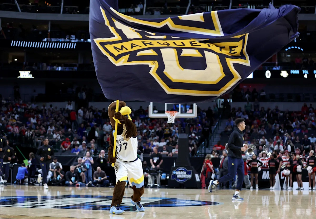 Colton Crowdis: หมากตัวใหม่ในกระดานมืดของ Marquette