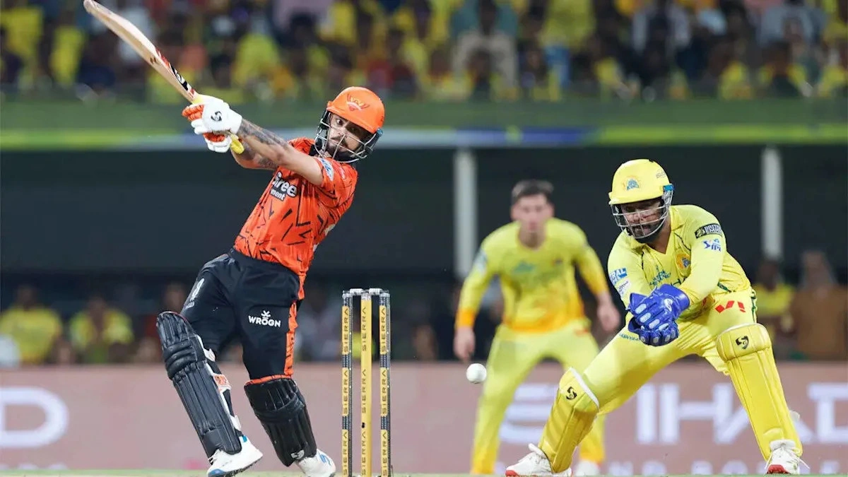 มหากาพย์บทสุดท้ายแห่ง IPL 2026: เมื่อ SRH และ GT ตีตั๋วผ่านด่านอรหันต์ ทิ้งไว้เพียงสมรภูมิชิงเก้าอี้ตัวสุดท้าย