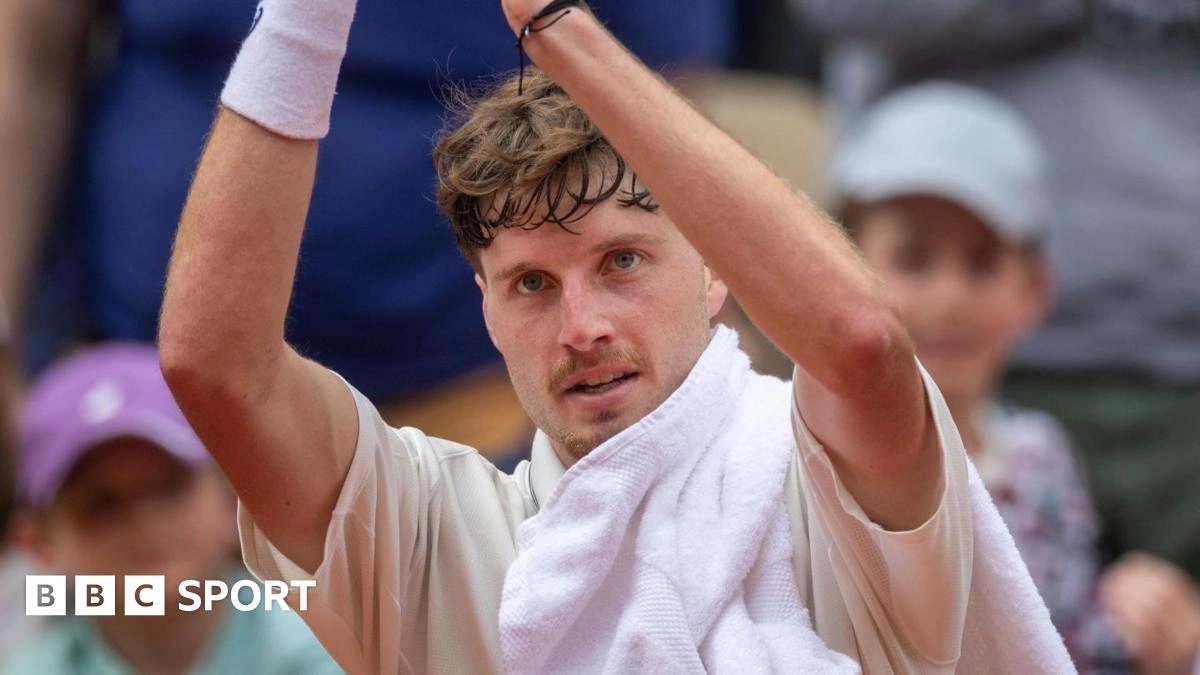 Toby Samuel กับก้าวย่างสำคัญ: ชัยชนะอีกเพียงนัดเดียวสู่เมนดรอว์ French Open