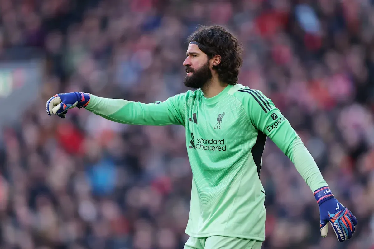 งานเข้าหงส์? Juventus เตรียมยื่นสัญญา 3 ปี ล่อซื้อ Alisson ไปเฝ้าเสาที่ตูริน!