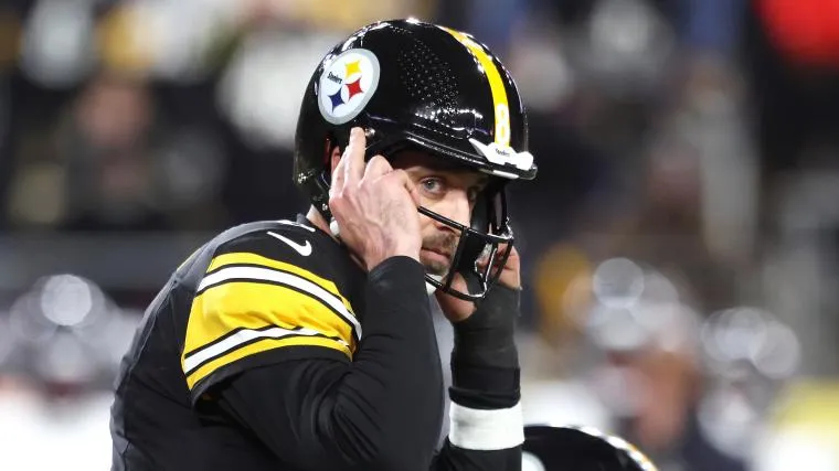 เสียงสะท้อนจากทุ่งหญ้า: เมื่อ Colin Cowherd เปรียบเปรย Pittsburgh Steelers ดั่งวัชพืชที่หยุดการเจริญเติบโต