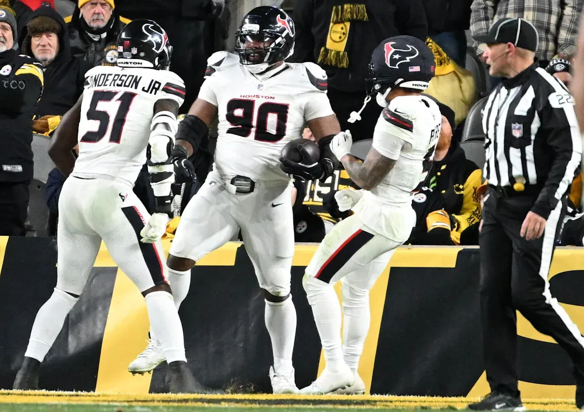 โพลประจำสัปดาห์: กองทัพ Houston Texans แห่งปี 2026 จะก้าวขึ้นไปเถลิงบัลลังก์แชมป์โลกได้หรือไม่?
