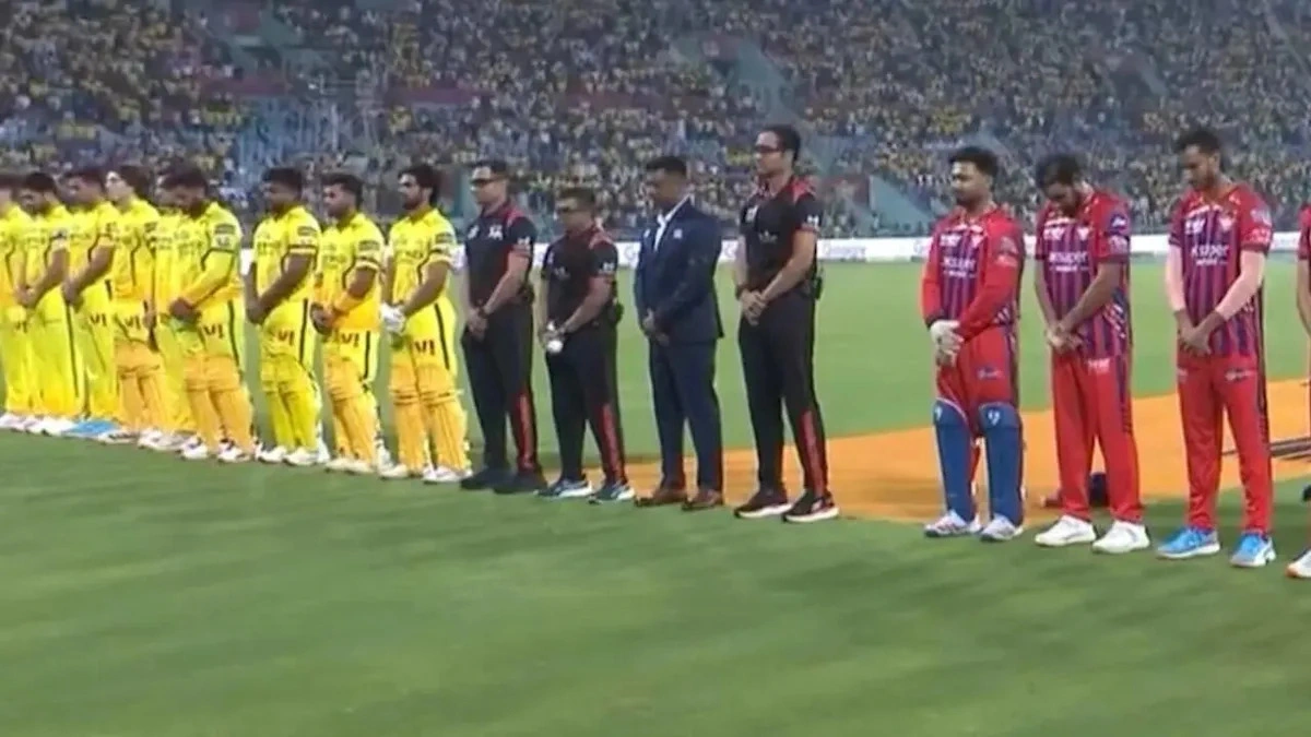ความเงียบงันเหนือผืนดินที่ผุพัง: CSK และ LSG ไว้อาลัยแด่โศกนาฏกรรมพายุใน Uttar Pradesh