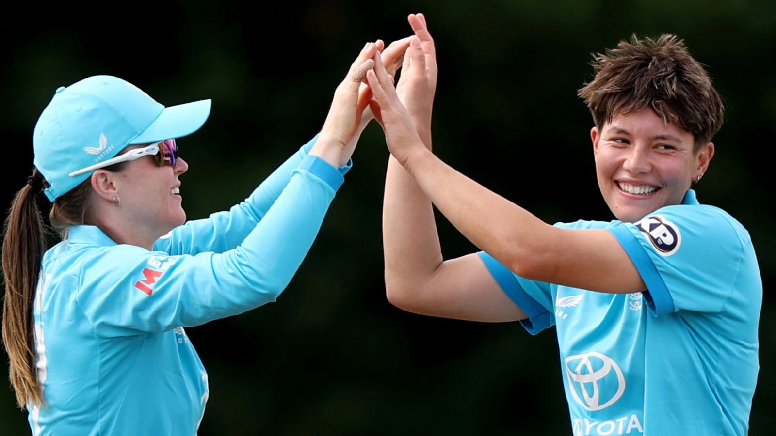 วิเคราะห์เจาะลึก England Women พบ Ireland Women: Issy Wong ระเบิดฟอร์ม 5 วิกเก็ตพาทีมคว้าชัย