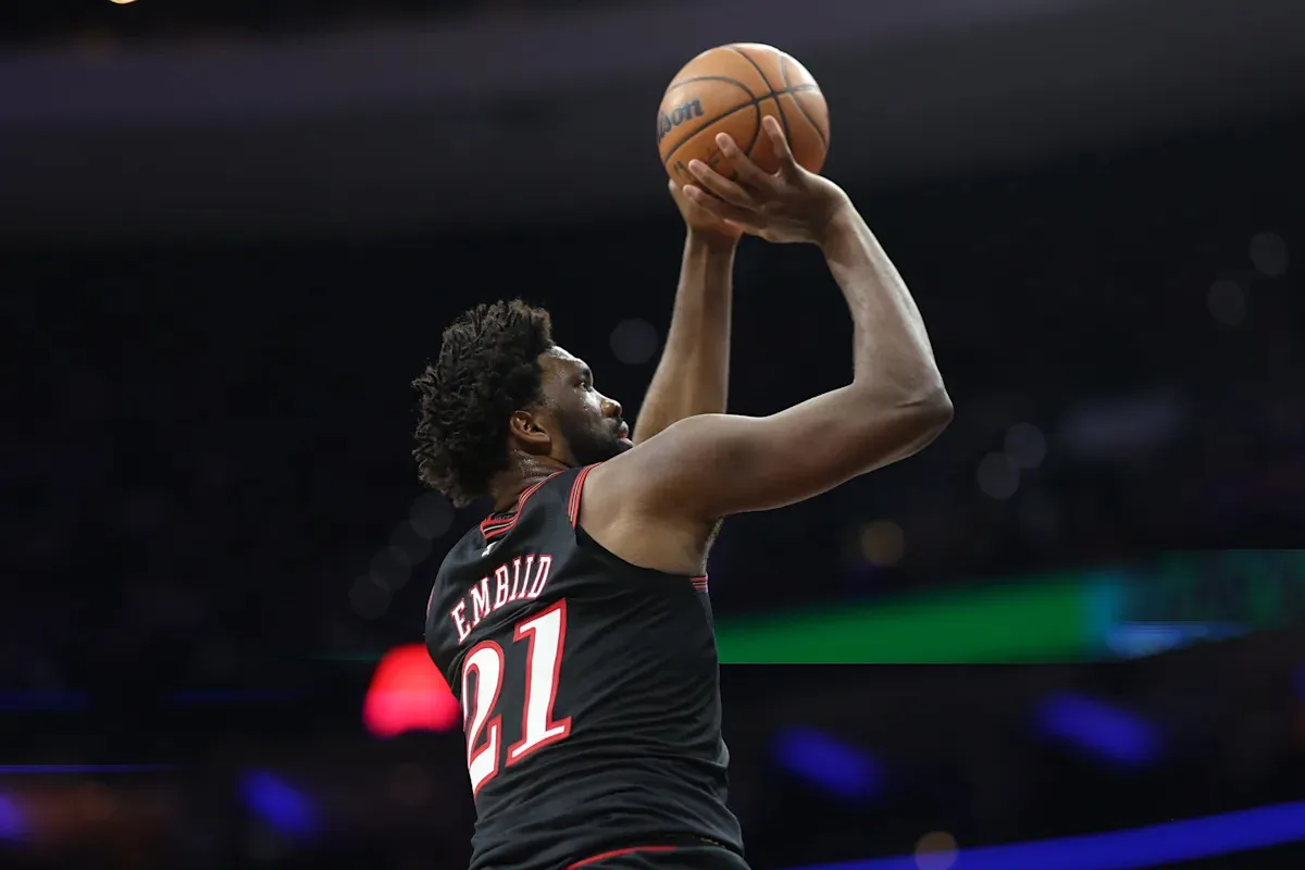 สมรภูมิที่ไร้แม่ทัพ: อัปเดตอาการบาดเจ็บ Joel Embiid ก่อนศึกเดือด Sixers ปะทะ Celtics ในเกมที่ 3