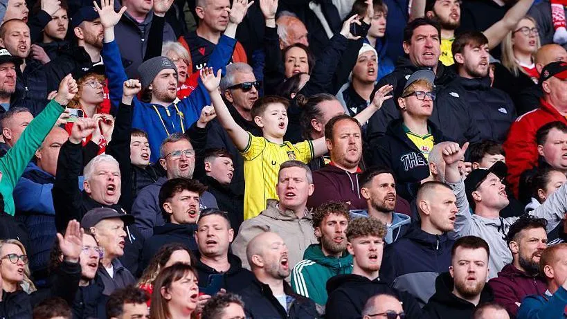 ทำไมแฟนบอลทั่วโลกถึงแห่รัก Wrexham? สปอยล์เลยว่าไม่ใช่แค่เพราะดาราฮอลลีวูด!