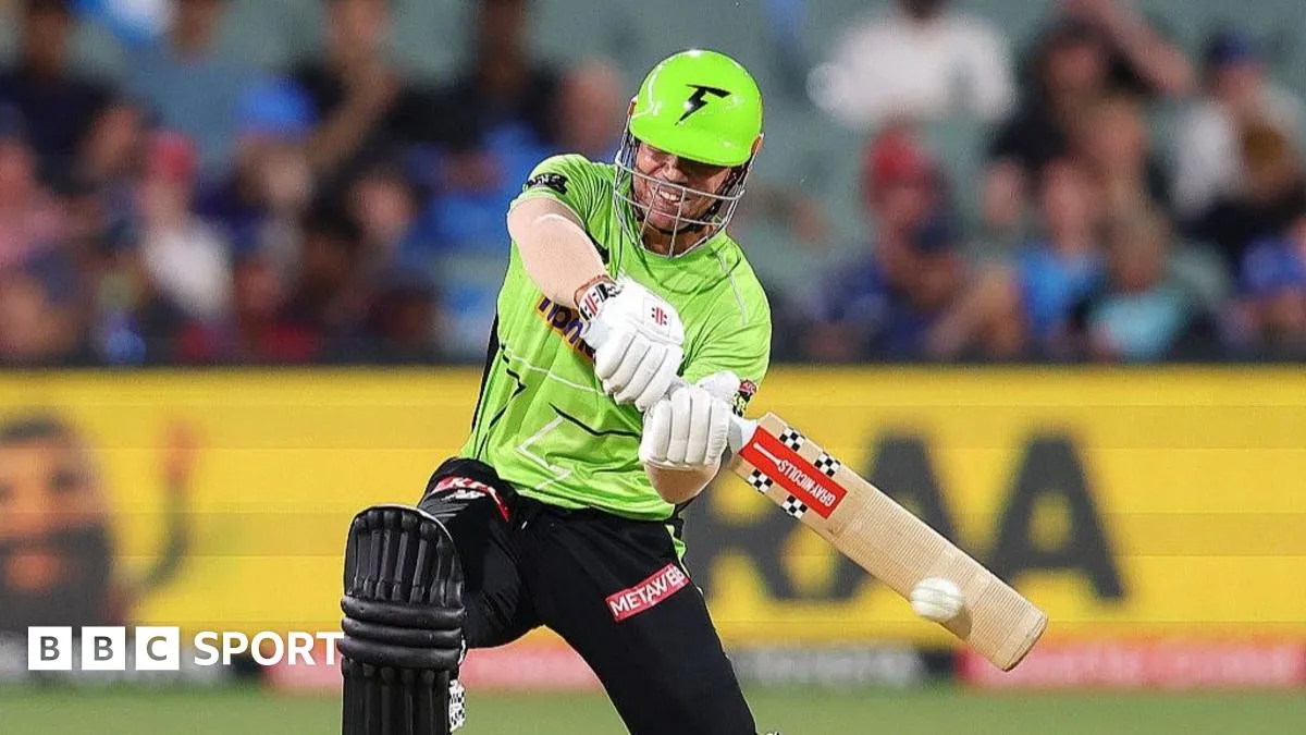 สายตีไม่ต้องวิ่ง! เจาะลึกกฎ 'Designated Batters' ของ Big Bash League เมื่อคริกเก็ตอยากเป็นเบสบอล