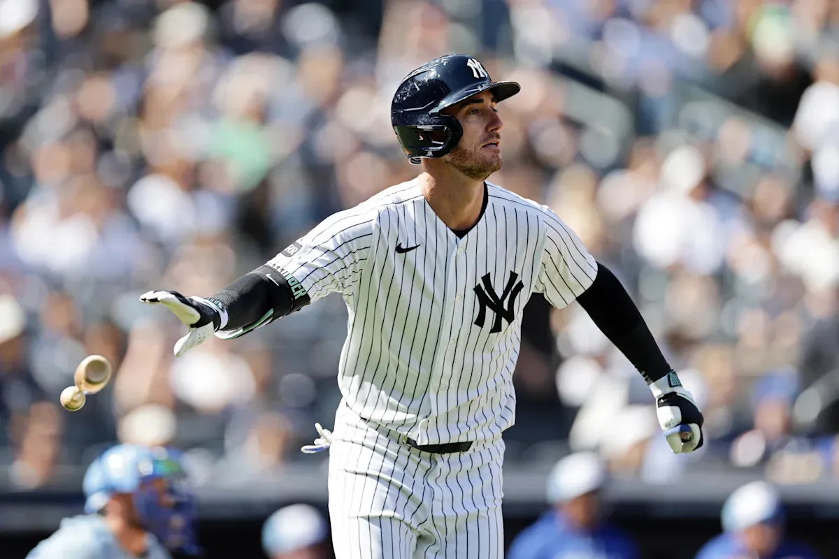 วิเคราะห์ต้นทุน-กำไร: Cody Bellinger ระเบิดฟอร์มทำ 5 RBI ขณะที่ Yankees ถลุง Royals 13-4 ในเกมที่เต็มไปด้วยความไร้ประสิทธิภาพของแนวรับ