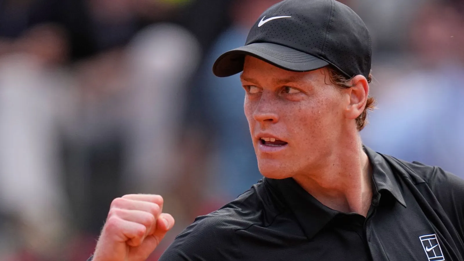 Italian Open: Jannik Sinner ทาบสถิติ Novak Djokovic ขณะที่ Coco Gauff พลิกสถานการณ์คว้าชัยเหนือ Mirra Andreeva
