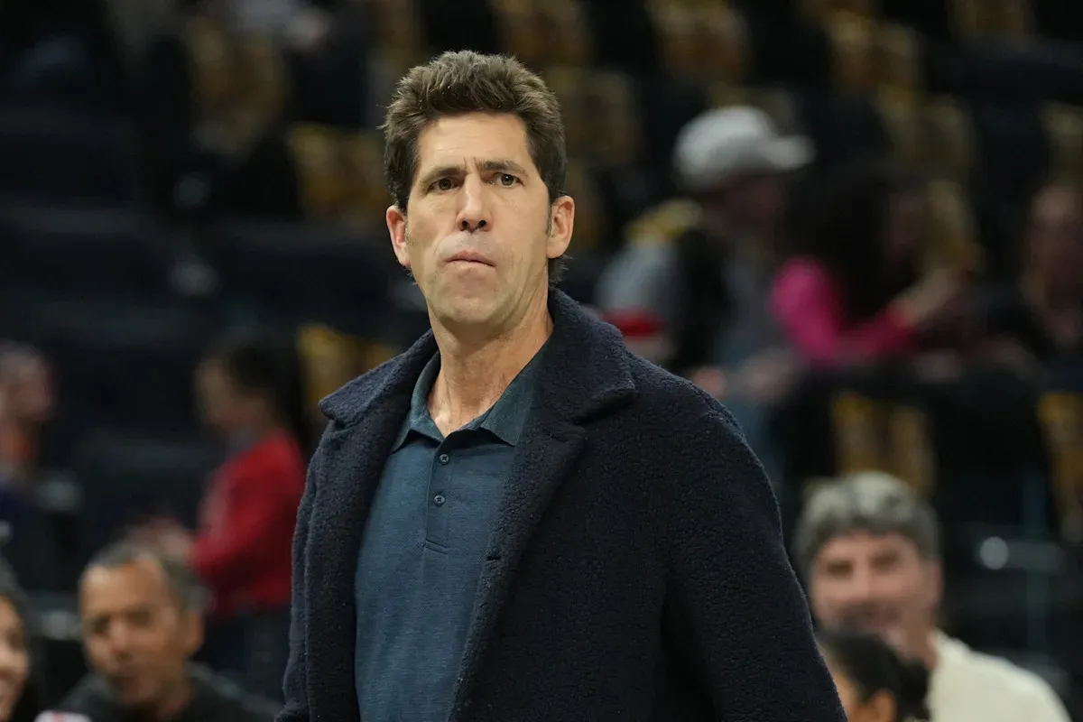 เงาในความมืดที่ Philadelphia: เมื่อ Bob Myers ก้าวเข้ามารับงานชั่วคราวในรัง 76ers