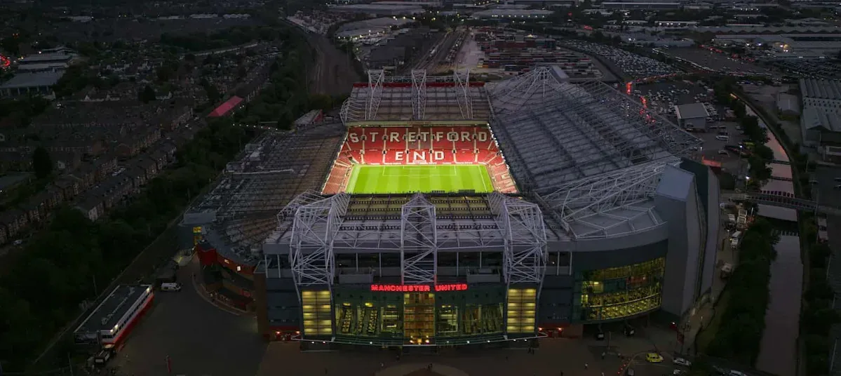 อาภรณ์แห่งอดีตกาล: เผยโฉมชุดเยือน Manchester United ฤดูกาล 2026/27 กับการหวนคืนสู่ความรุ่งโรจน์ในยุค 80