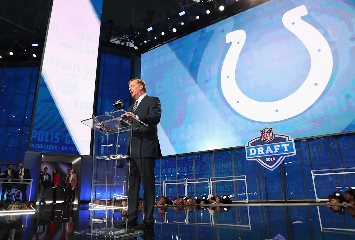 นาฏกรรมแห่งกลศาสตร์: 3 ภารกิจที่ Indianapolis Colts จักต้องบรรลุในราตรีที่สองของ NFL Draft