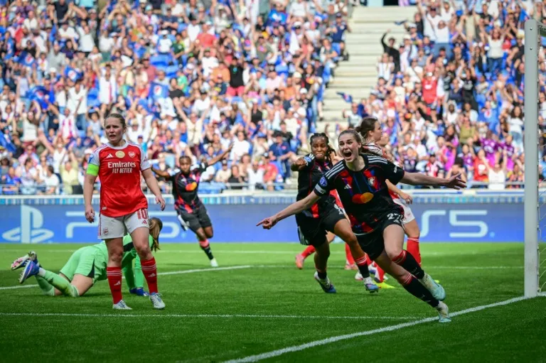 นาฏกรรมลูกหนังหญิง: Lyon สยบ Arsenal ทะยานสู่รอบชิงชนะเลิศ Champions League ด้วยความสง่างาม