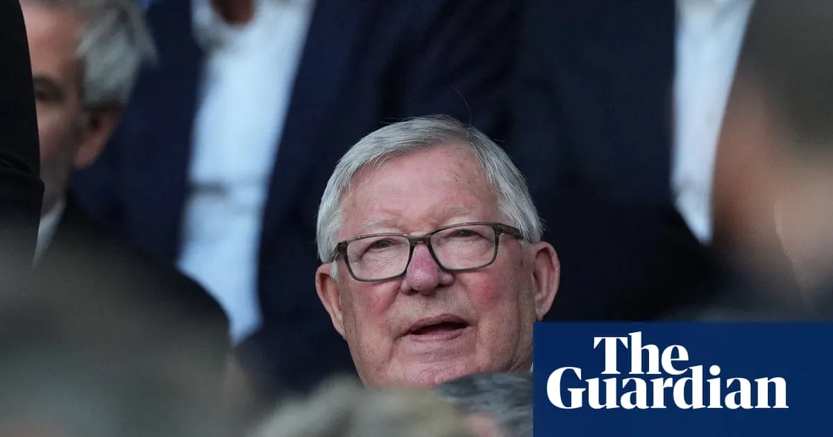 ป๋าทำเสียว! Sir Alex Ferguson ถูกหามส่งโรงพยาบาลก่อนเกมแดงเดือด แต่ไม่ต้องห่วง... ป๋ายังขิงได้อีกนาน