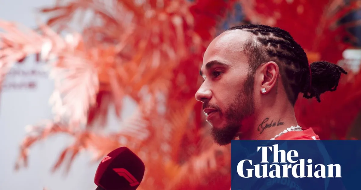 โศกนาฏกรรมแห่งมวลสาร: Lewis Hamilton และเสียงเพรียกหาอำนาจเหนือพันธนาการแห่งกฎ F1
