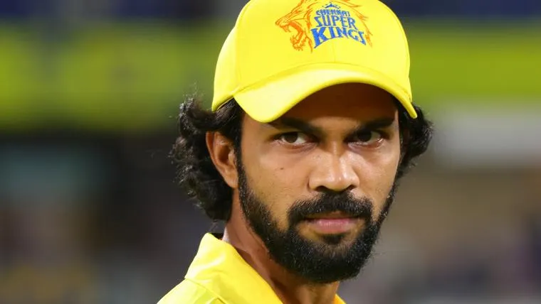 รอยร้าวในโครงสร้างของ Delhi Capitals: วิเคราะห์สถิติการปะทะกับ Chennai Super Kings ท่ามกลางความเสื่อมสลายของกลศาสตร์การเล่น