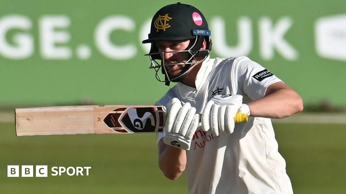มหากาพย์ที่ Trent Bridge: Warwickshire กุมบังเหียนเหนือ Nottinghamshire ในวันที่พายุตั้งเค้า